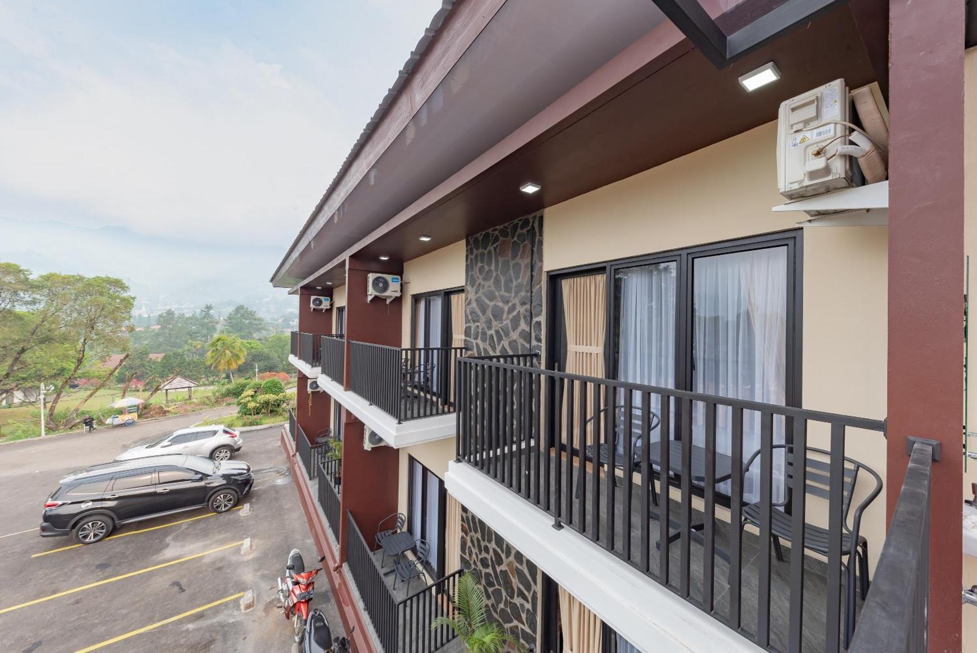 Urbanview Hotel Inkoppabri Cisarua Puncak Exterior photo