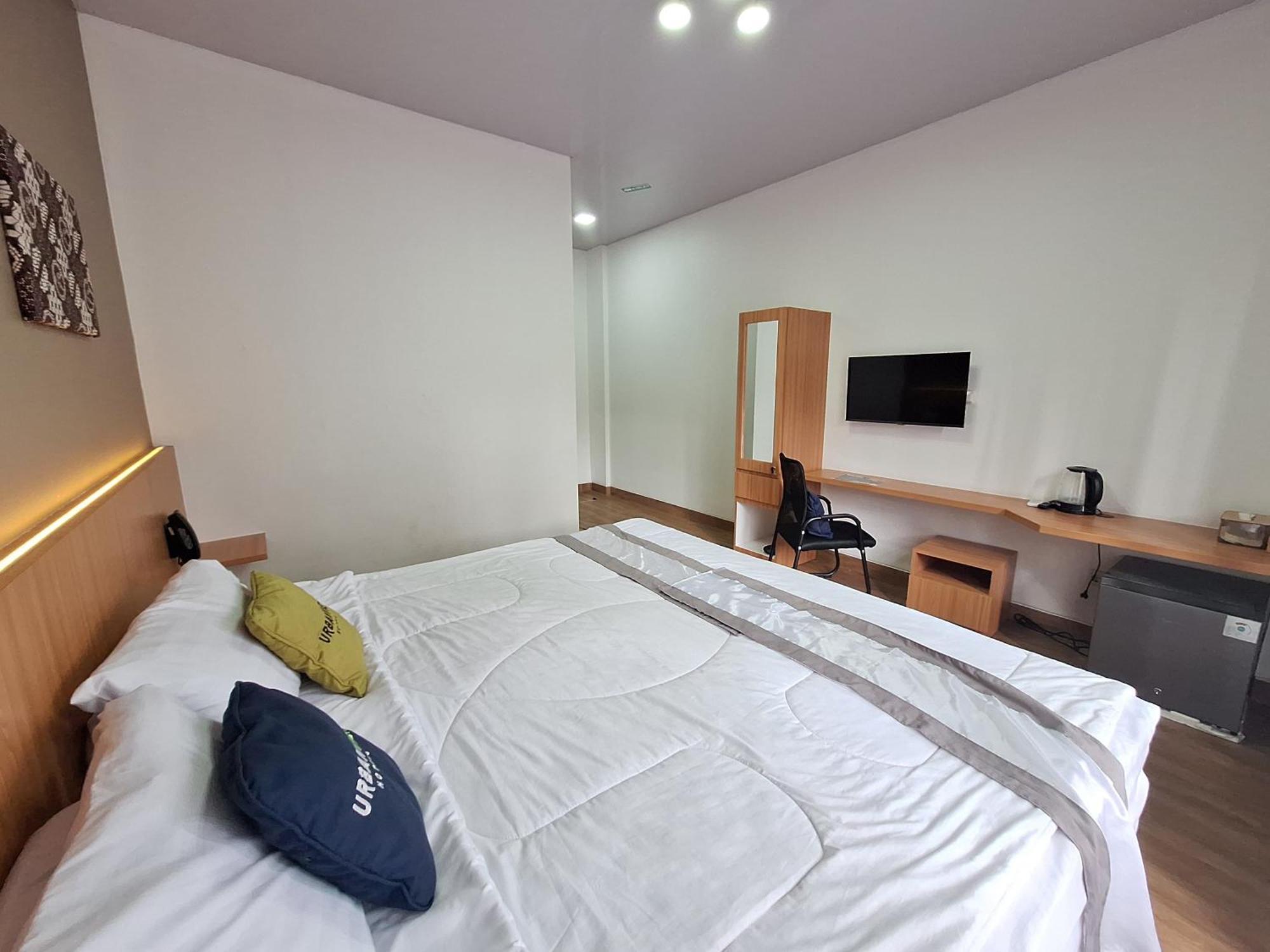 Urbanview Hotel Inkoppabri Cisarua Puncak Exterior photo
